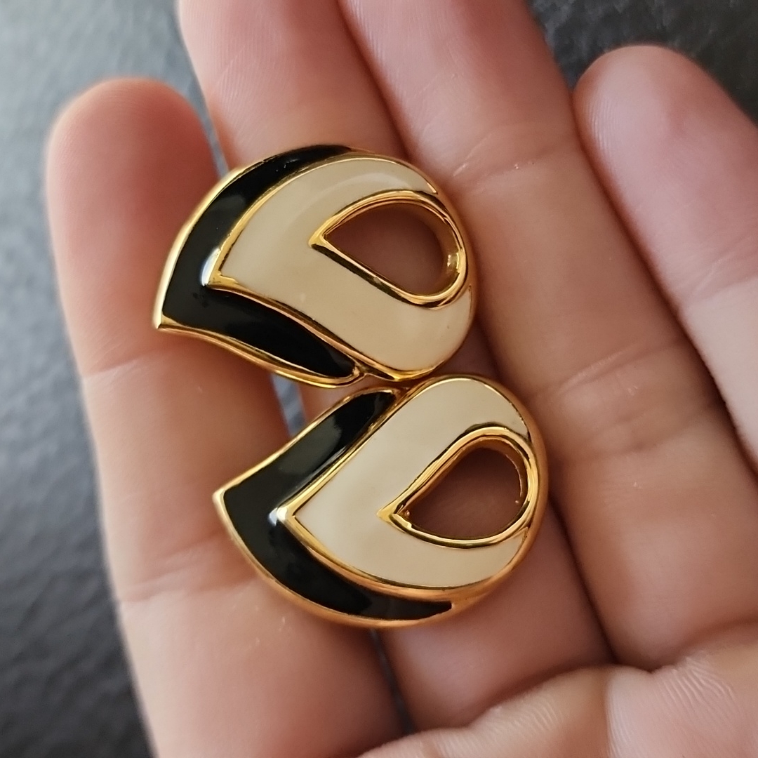 Vtg Earrings Vtg Earrings